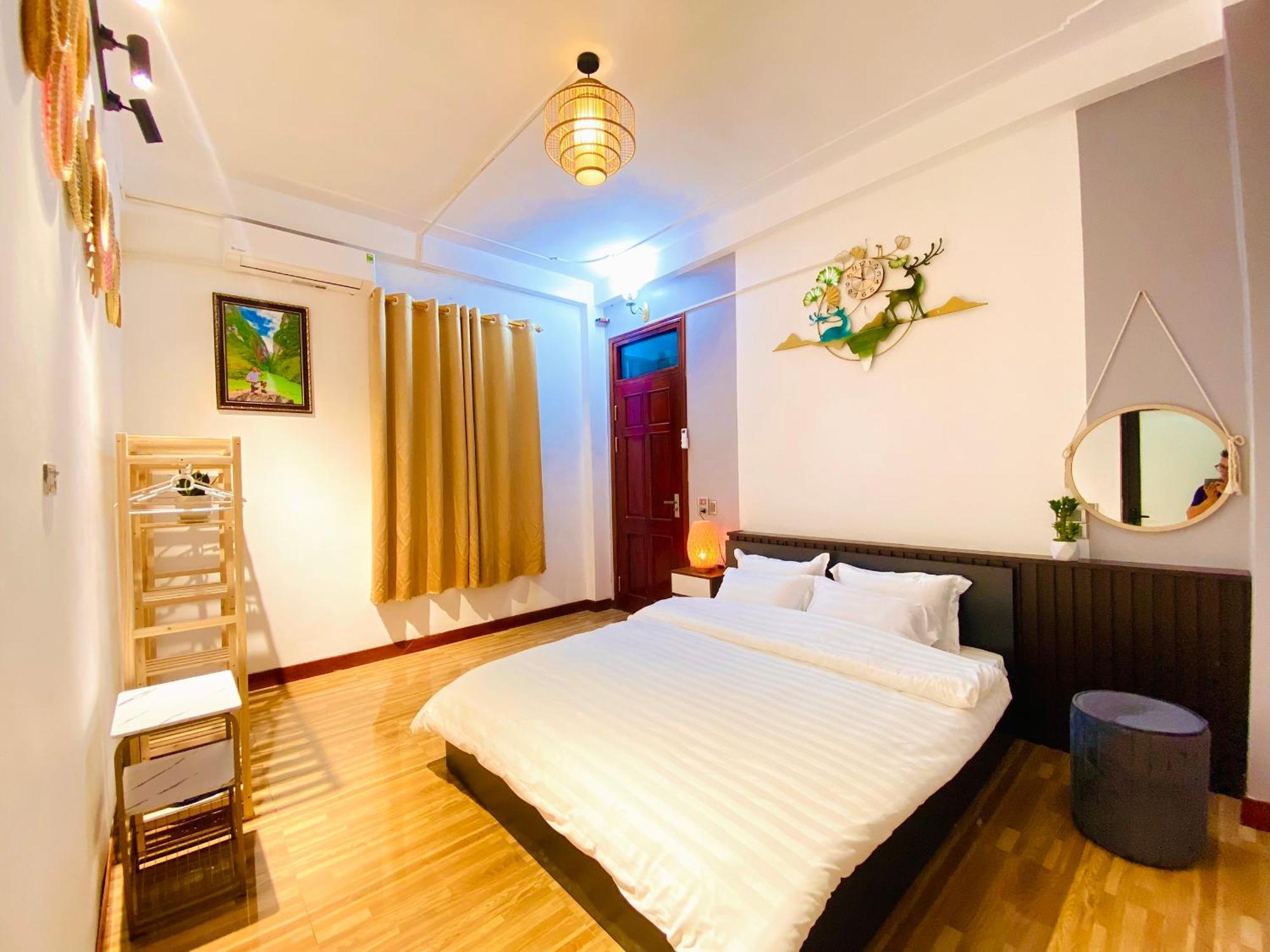 Tl Adventure Tour & Motorbike Lejlighedshotel Hà Giang Eksteriør billede